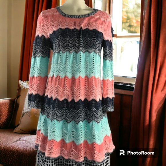 Heather B Sweaters - NWOT Heather B 100% cotton knit Chevron long sweater
